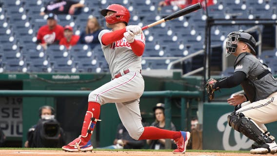 Hoskins homers, Phillies end skid in 5-1 win over Nationals