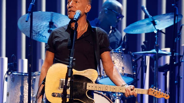 Bruce Springsteen's artifacts leaving New Jersey for Grammy Museum in LA