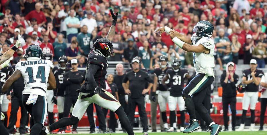 Cardinals vs. Eagles score, takeaways: Philadelphia stays unbeaten with  help from Kyler Murray, missed FG 