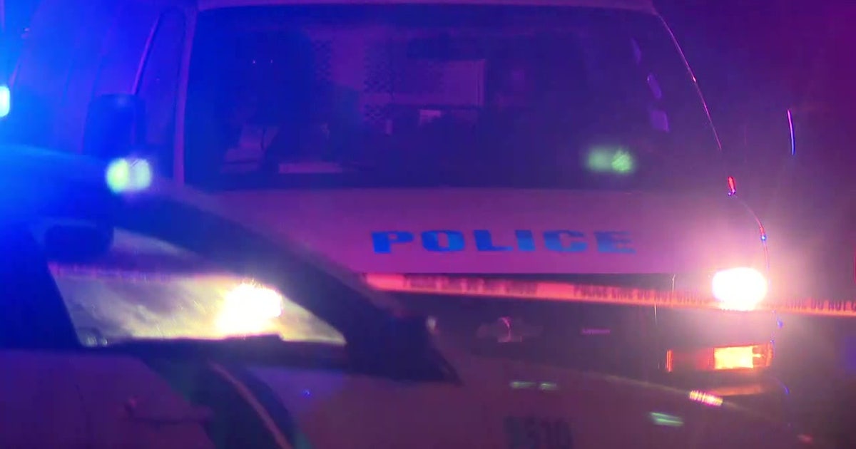 Argument escalates into man critically shot sitting on steps in South ...
