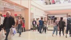 Black Friday 2022: King of Prussia Mall crowded as record number of people expected to shop