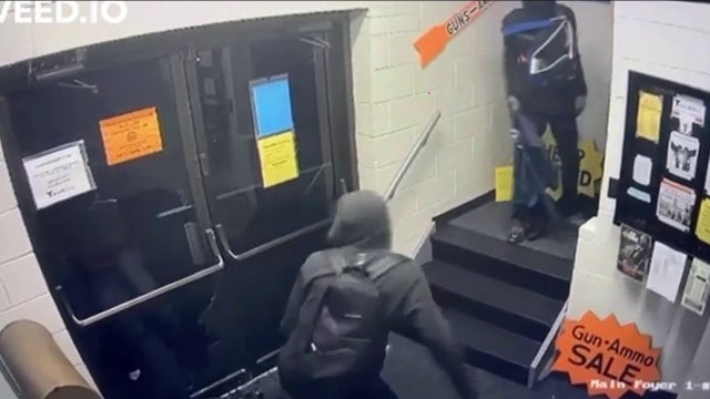 Gun store burglary: 5 suspects, car caught on video after pistols, rifles stolen in Bucks County