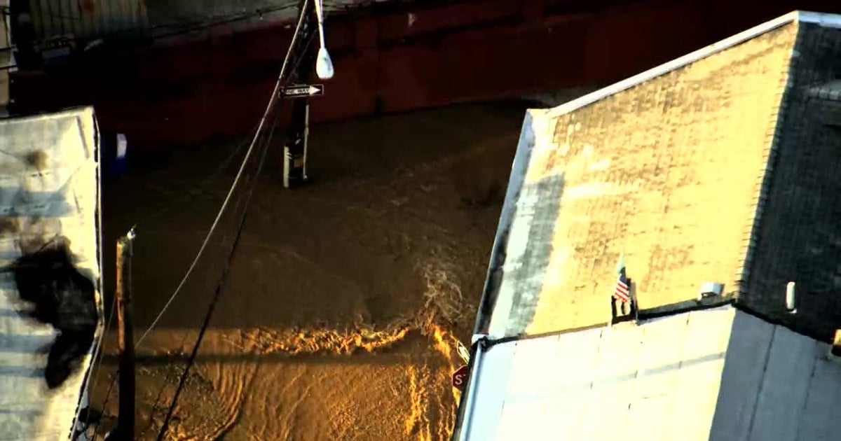 'It was just pouring down water': Manayunk water main break causes ...