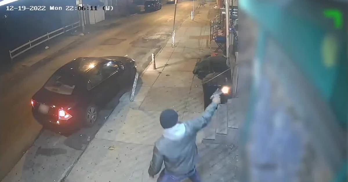 Video: Police searching for suspect who fired shots into North ...