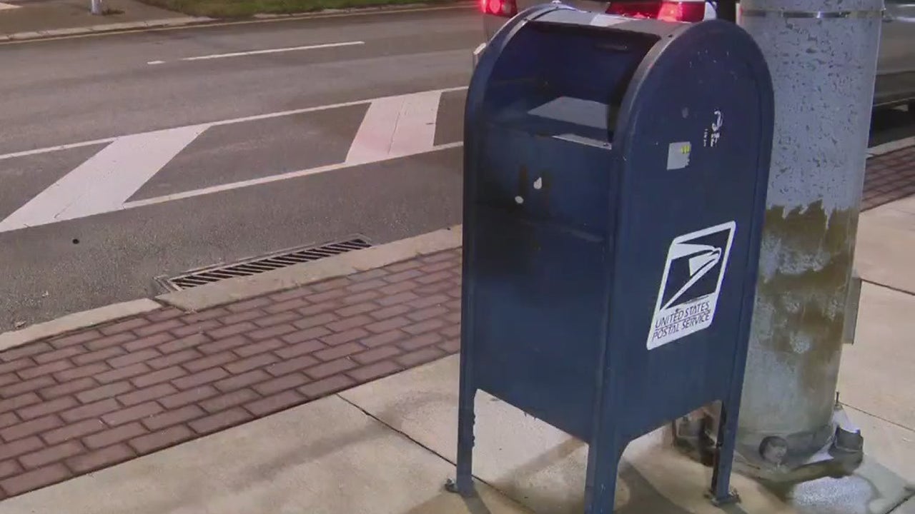 Officials: 3 in custody after high speed chase due to 100s of pieces of mail stolen in Delco - Vimarsana News