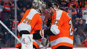 DeAngelo, Tippett help Flyers beat Avalanche 5-3
