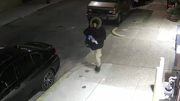 Philadelphia police searching for suspect in 2 robberies of USPS mail carrier in Kensington