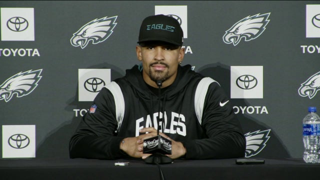 Hurts out, Goedert in as Eagles visit NFC East rival Cowboys