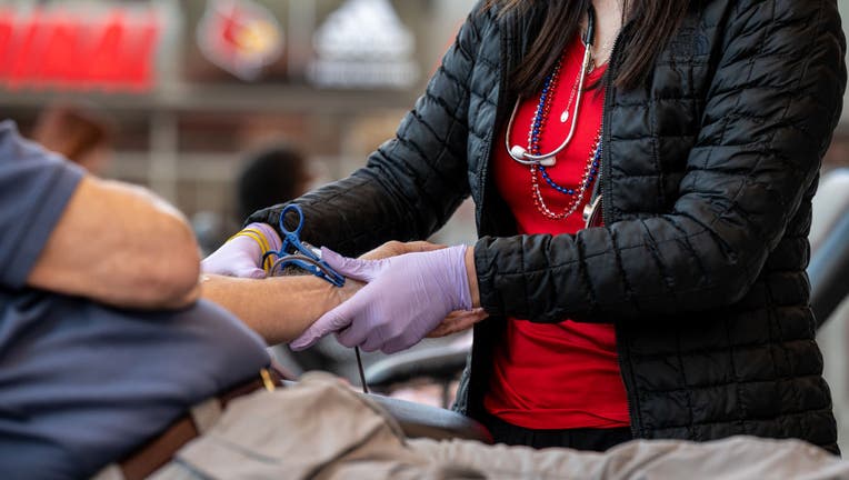 05056341-Red Cross Holds Blood Drive In Louisville As Nation Faces Shortage