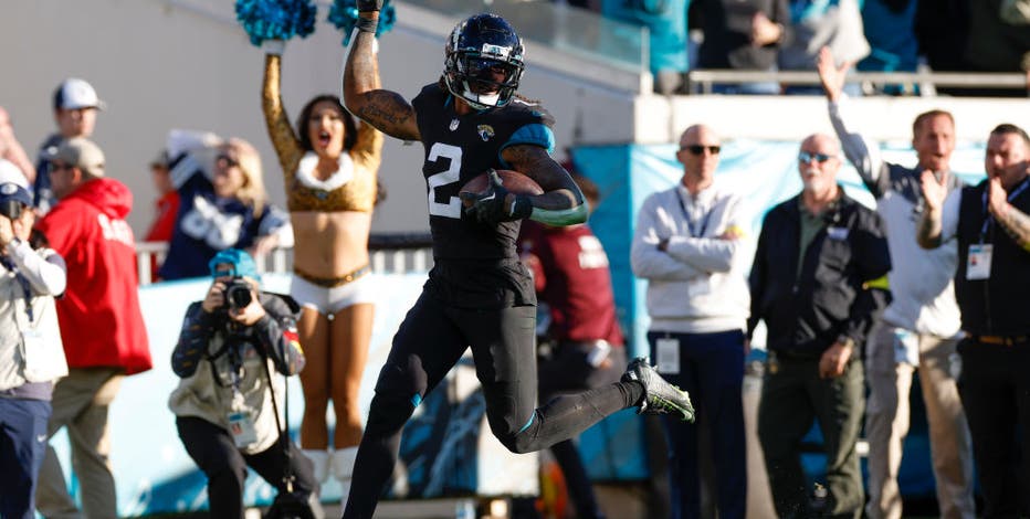 Highlight] Today marks 52 days until the 2023 NFL Season starts! Let's  remember the game winning 52 yard pick 6 by Rayshawn Jenkins against the  Cowboys in OT last season. Jaguars win, 40-34. : r/nfl