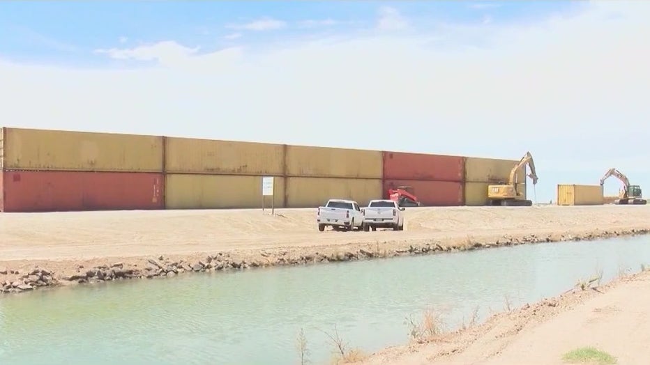 Shipping container border wall