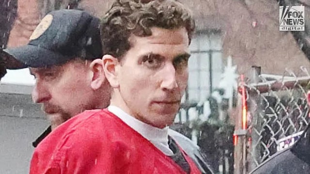 Idaho murders: How does criminology student leave crime scene with blood-dripping knife?