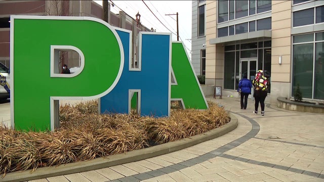 Overwhelming demand briefly crashes Philadelphia Housing Authority website on first day of voucher program