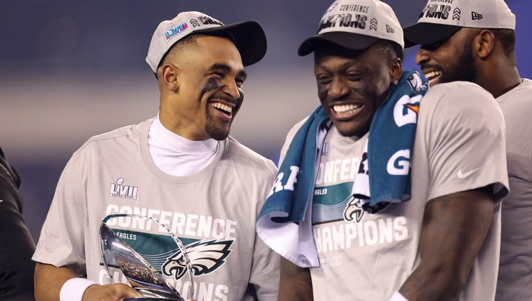 Eagles soar past 49ers in NFC title game to reach Super Bowl