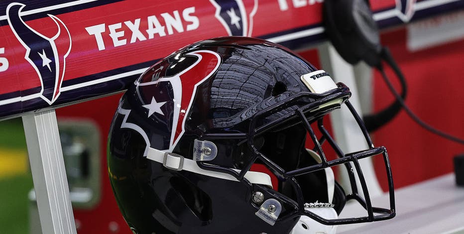 Texans lose 5th-round pick, fined for extra Watson benefit - The San Diego  Union-Tribune