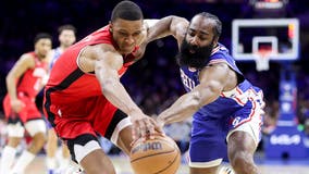 Harden scores 29 to help 76ers throttle Rockets, 123-104