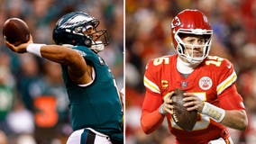 Hurts, Mahomes buoy Super Bowl teams amid quarterback injury spate