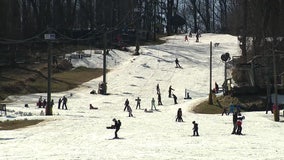 Balmy winter forces Pennsylvania mountains to make snow