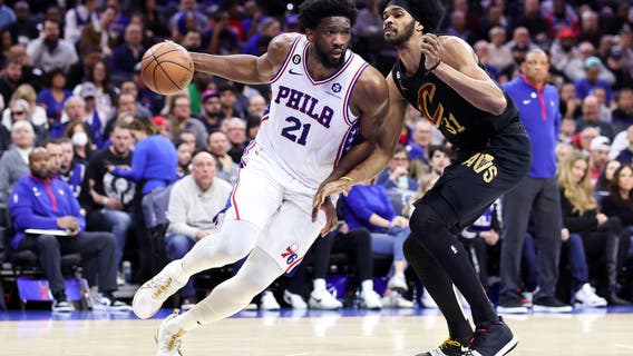 Embiid has 29 points, helps 76ers snap Cavaliers' win streak