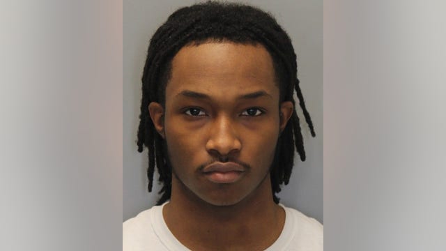 2 arrested after LA Fitness armed carjacking, police pursuit in New Castle County