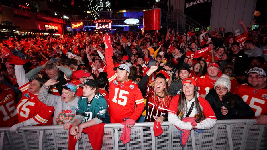 Chiefs fans in Power & Light take celebration to the streets