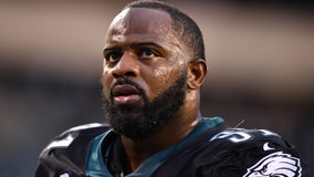 Reports: Fletcher Cox takes 'hometown discount' to return to Eagles on 1-year deal