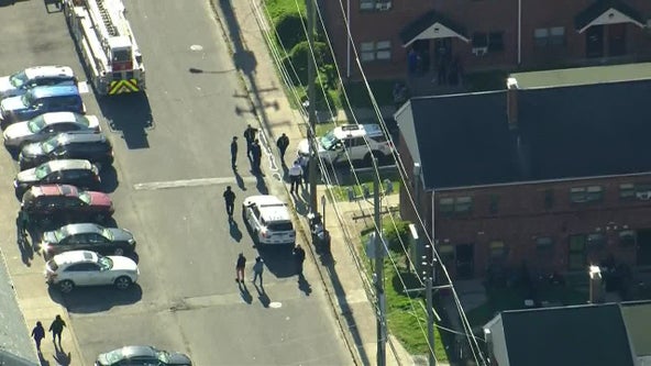 South Philadelphia shooting leaves man 'extremely critical' after being shot in chest, head: police