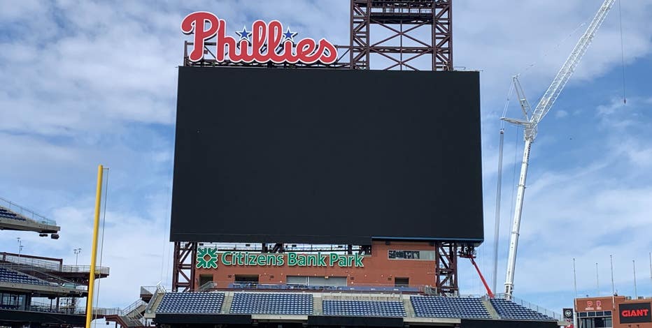 File:Left Field Jumbotron at Citizens Bank Park (2372079830).jpg