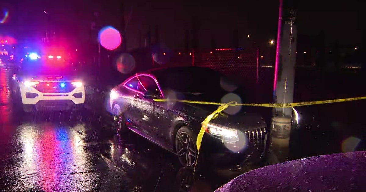 Violent weekend leaves 5 people in critical condition from shootings ...