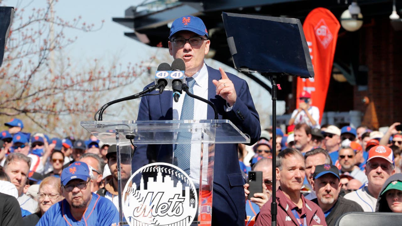 Mets owner Steve Cohen already planning change to uniform ad patch:  'They're Phillies colors