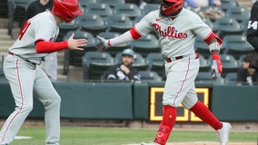 Harrison has HR, 4 RBIs as Phillies beat White Sox 7-4