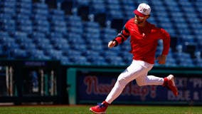 Phillies remain cautiously optimistic Harper hits May return