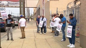 Teamsters Local 830 on strike against Liberty Coca-Cola, in Philadelphia