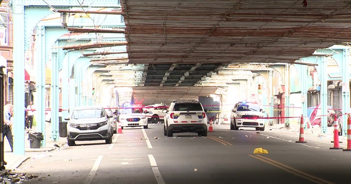 Officials: Barricade declared after deadly double shooting erupts in ...