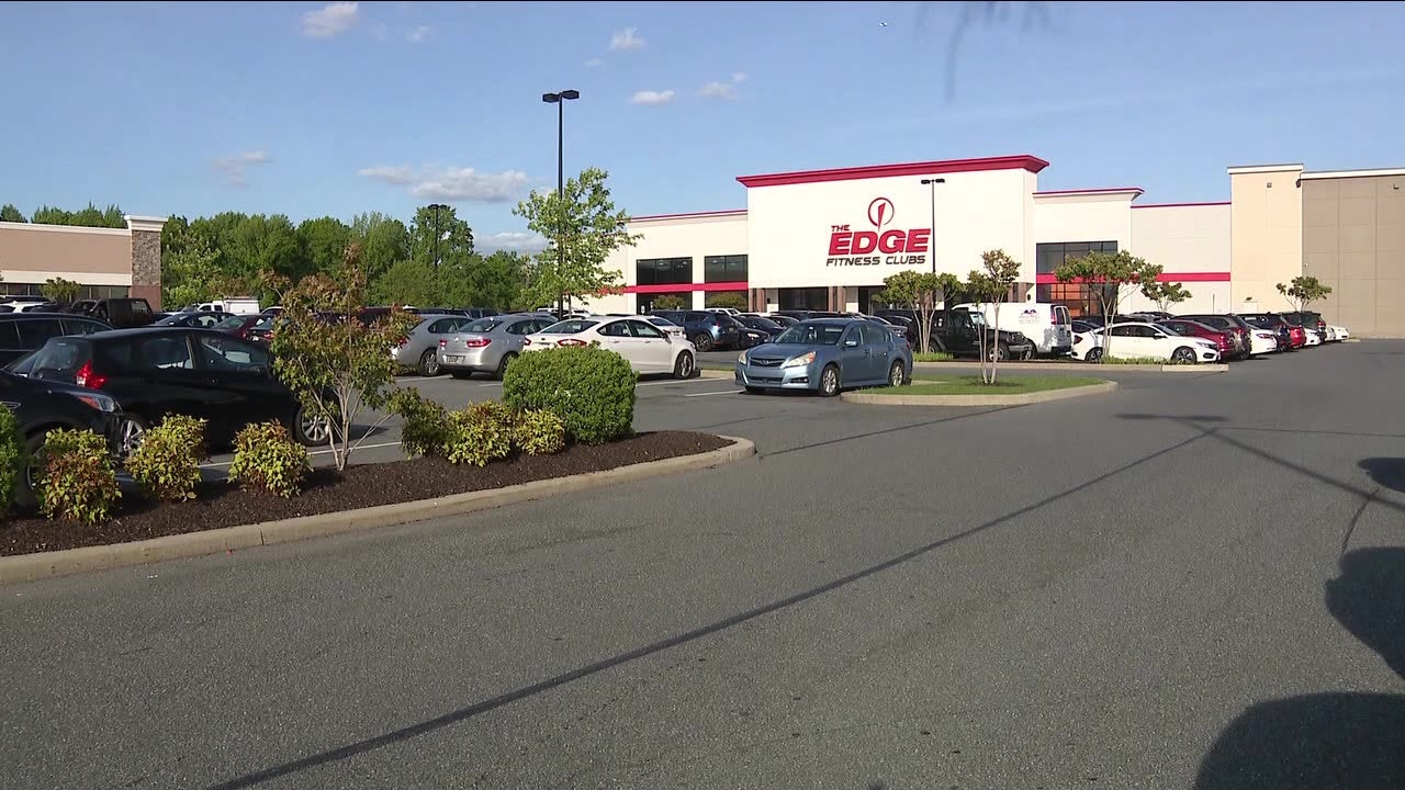 Woman carjacked in New Castle County gym parking lot during middle of the day, authorities say