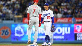 Dodgers go deep 4 times in 13-4 victory over Phillies