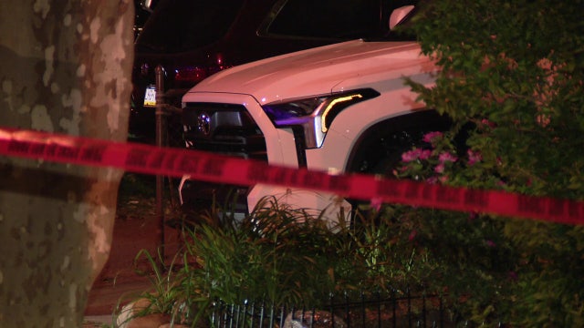 Man fatally shot while backing into his driveway in Rhawnhurt; passenger unharmed