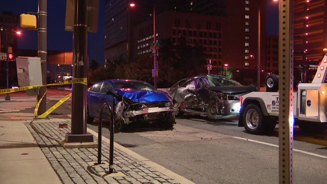 3 people injured after two cars collide overnight on Center City street