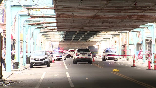 Officials: Barricade declared after deadly double shooting erupts in broad daylight in Kensington