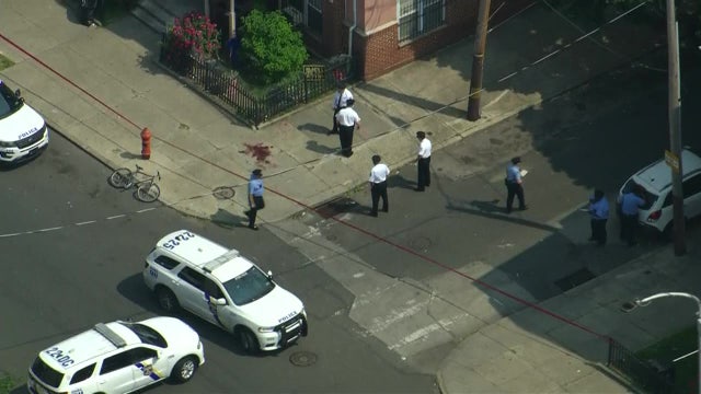 Police: 2 killed in daytime shootings that happened 10 minutes apart in Philadelphia