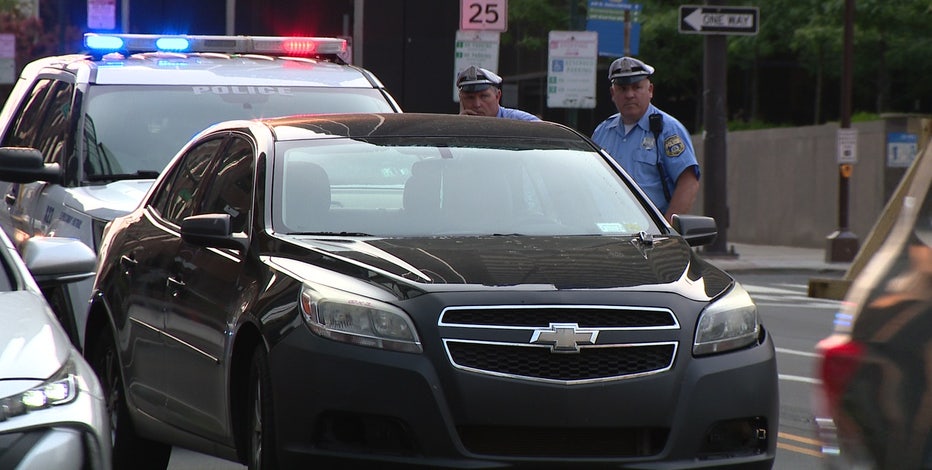 Woman shoots man armed with crowbar during road rage incident in Philadelphia: police