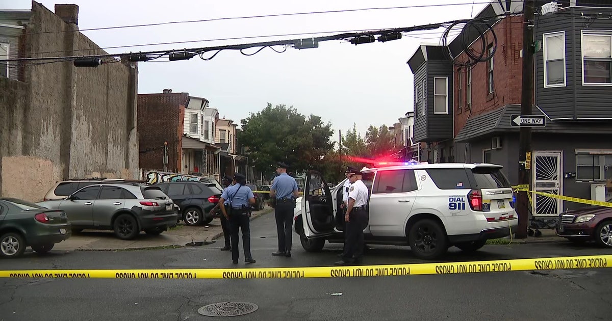 Man, 30, dies after he is shot in front of his home in Kensington ...