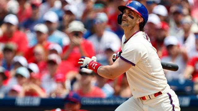 Castellanos' homer helps Phillies to series win over Dodgers