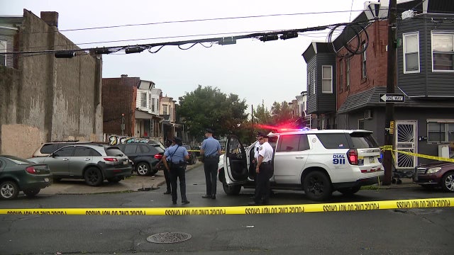 Man, 30, dies after he is shot in front of his home in Kensington, police say