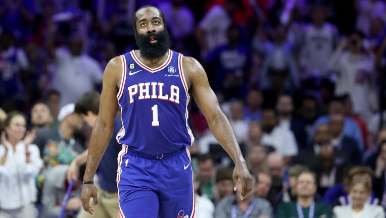 Disgruntled James Harden no-show at 76ers' media day, training