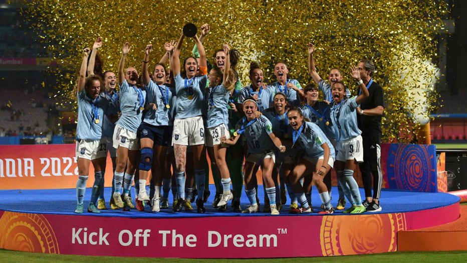 11e38ddf-Womens-WC.jpg
