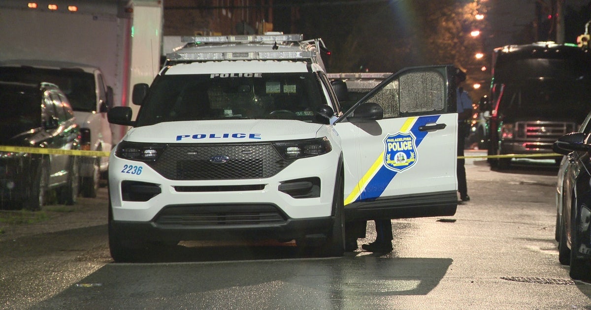 Police: 3 teens rushed to hospital after triple shooting erupts in ...