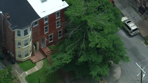 6 kids, 3 adults sickened by 'life-threatening' carbon monoxide levels inside Delaware apartment: officials