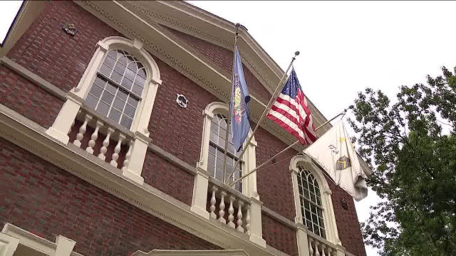 Historic Carpenters' Hall reopens on eve of Fourth of July