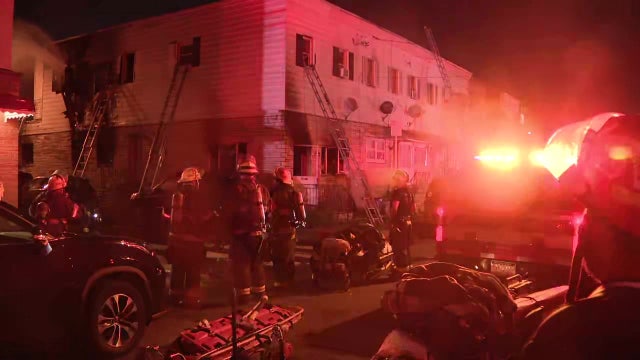 1 person rescued after rowhome fire spreads in South Philadelphia: officials
